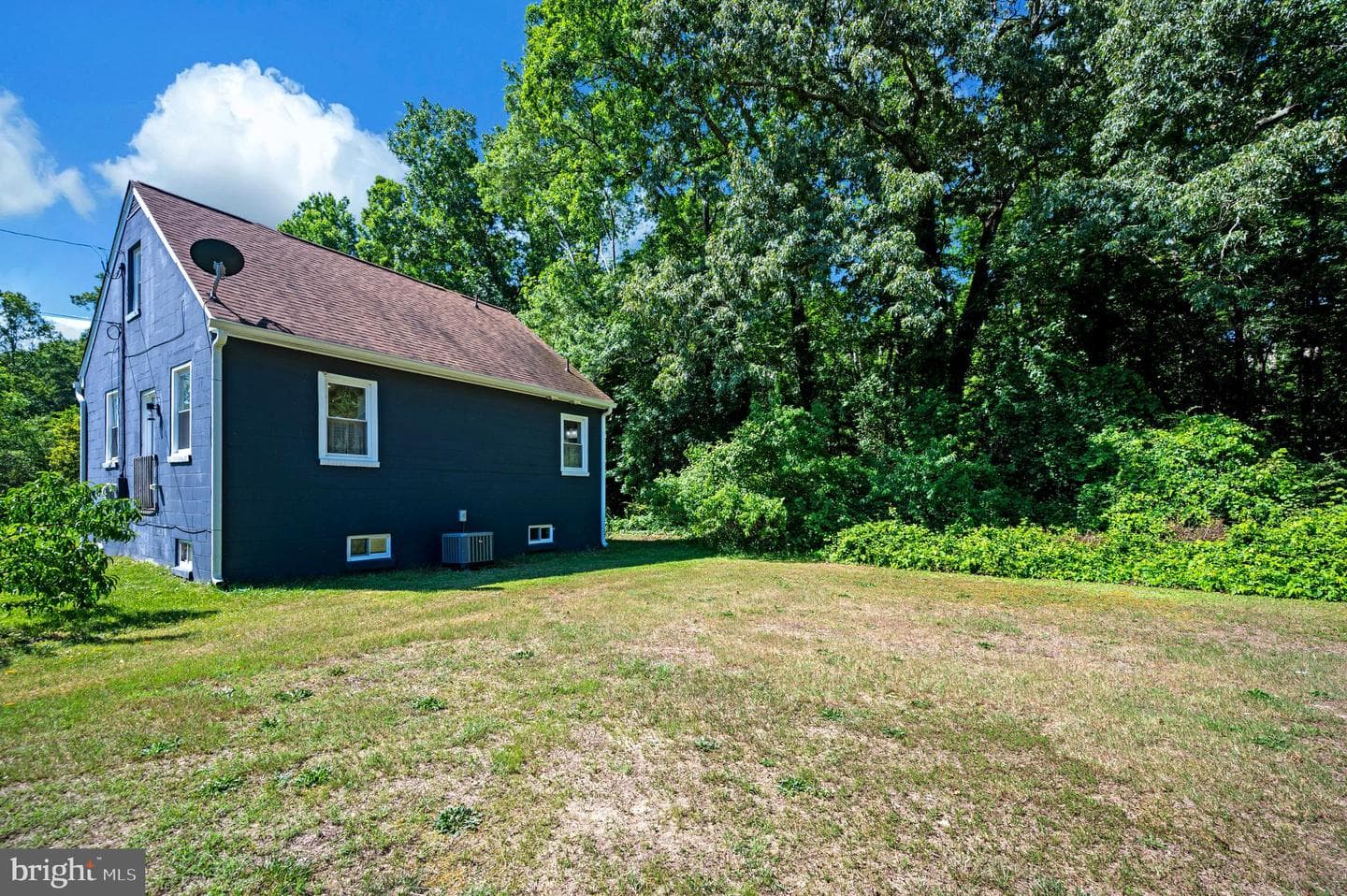 16036 Rogers Clark Boulevard photo 41