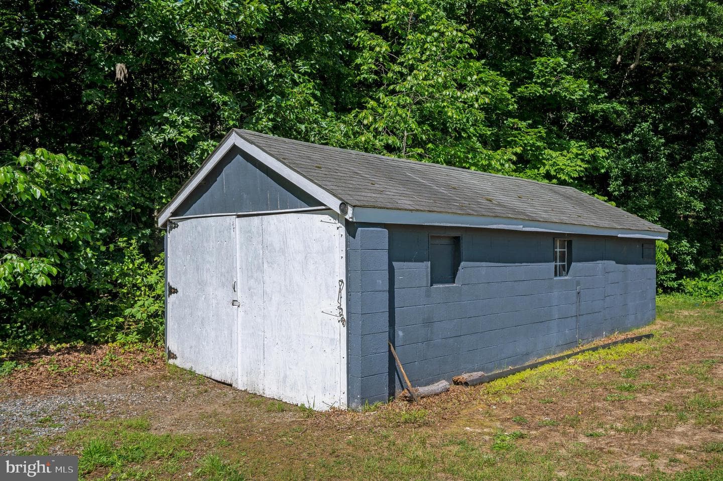 16036 Rogers Clark Boulevard photo 46