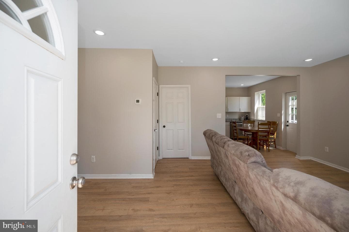 16036 Rogers Clark Boulevard photo 7