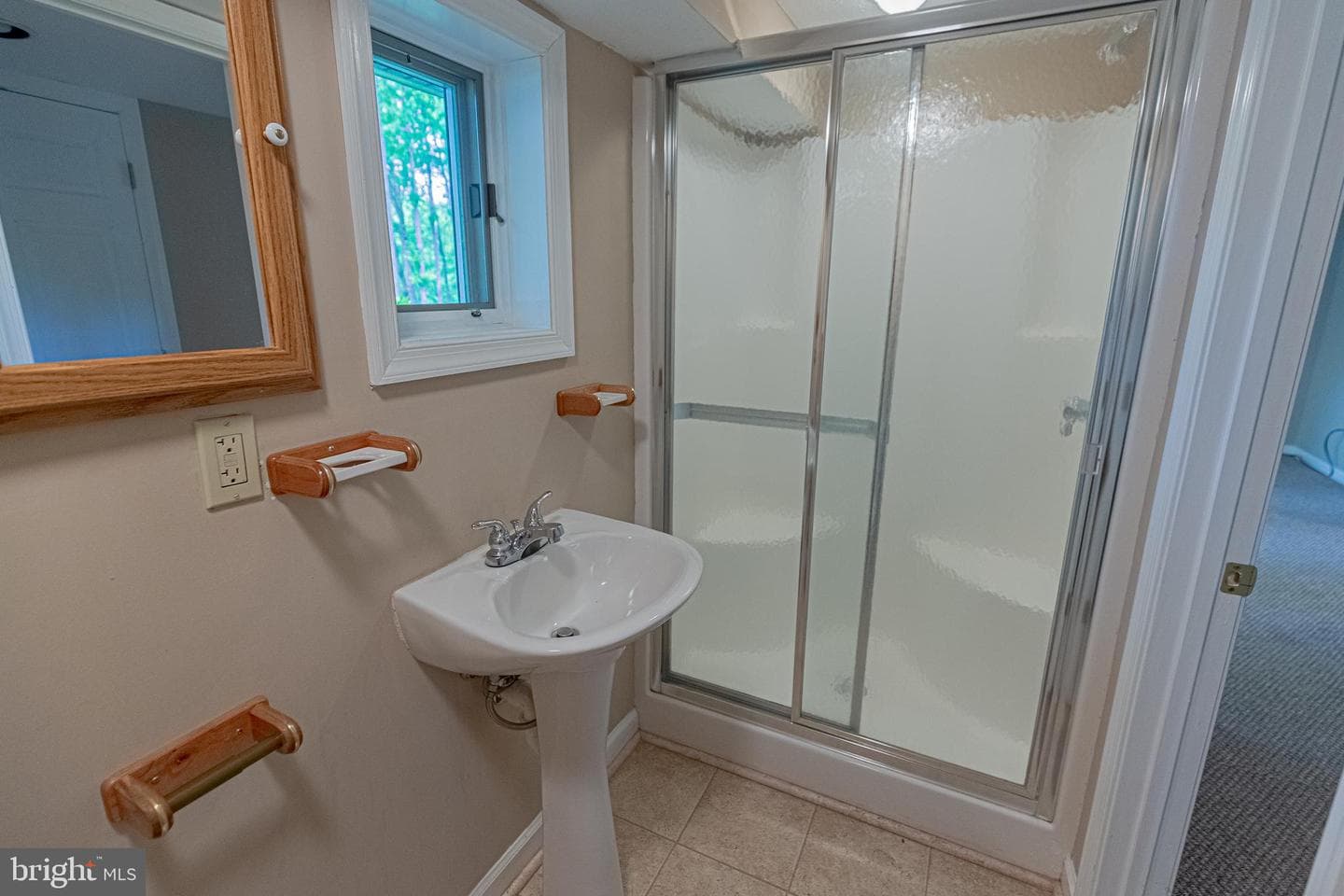 630 Lake Caroline Drive photo 32
