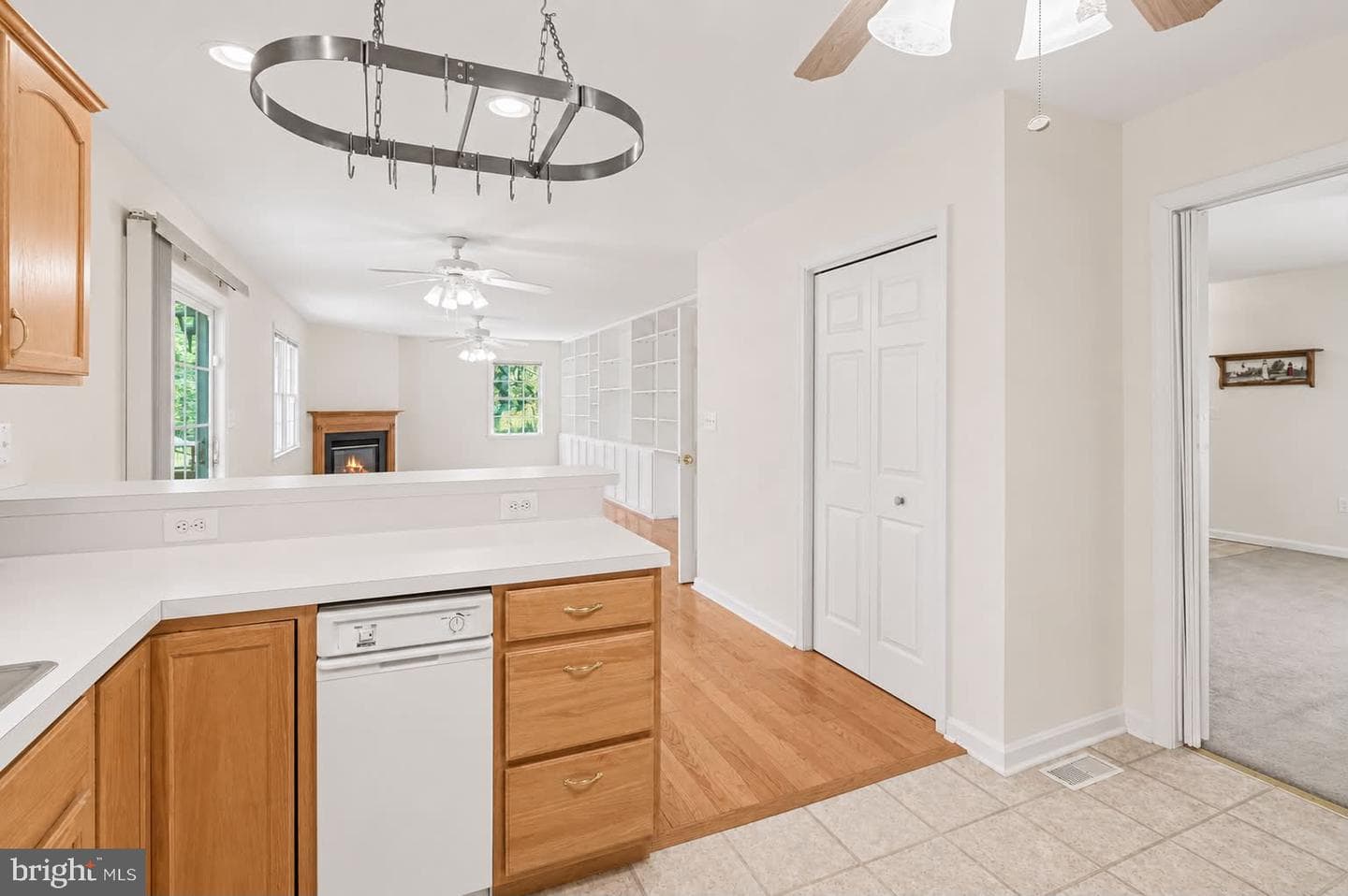 24 Simmons Cove photo 12