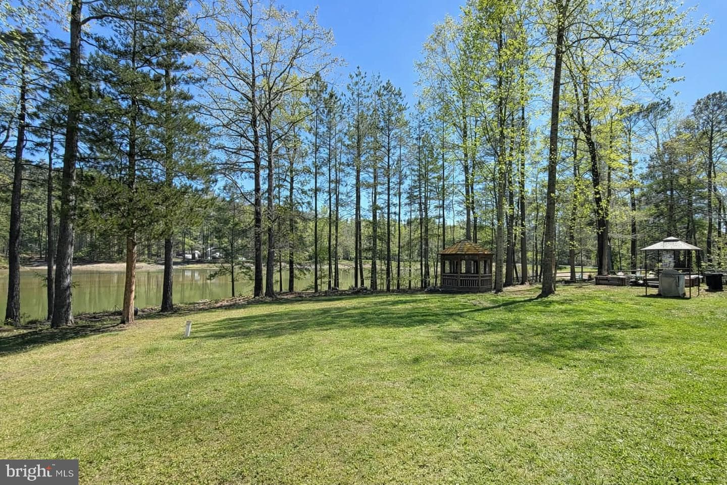 24 Simmons Cove photo 37