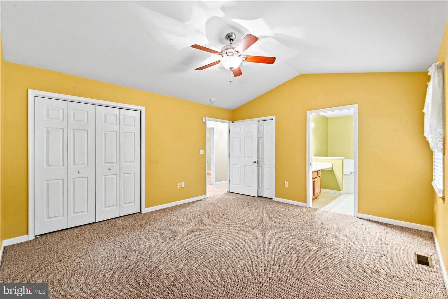 18084 Harding Drive photo 17