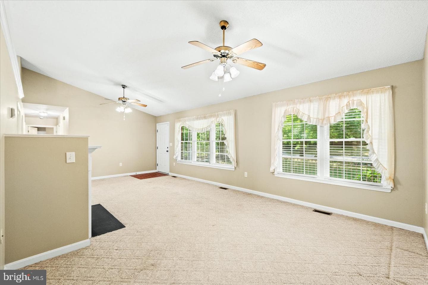 18084 Harding Drive photo 8