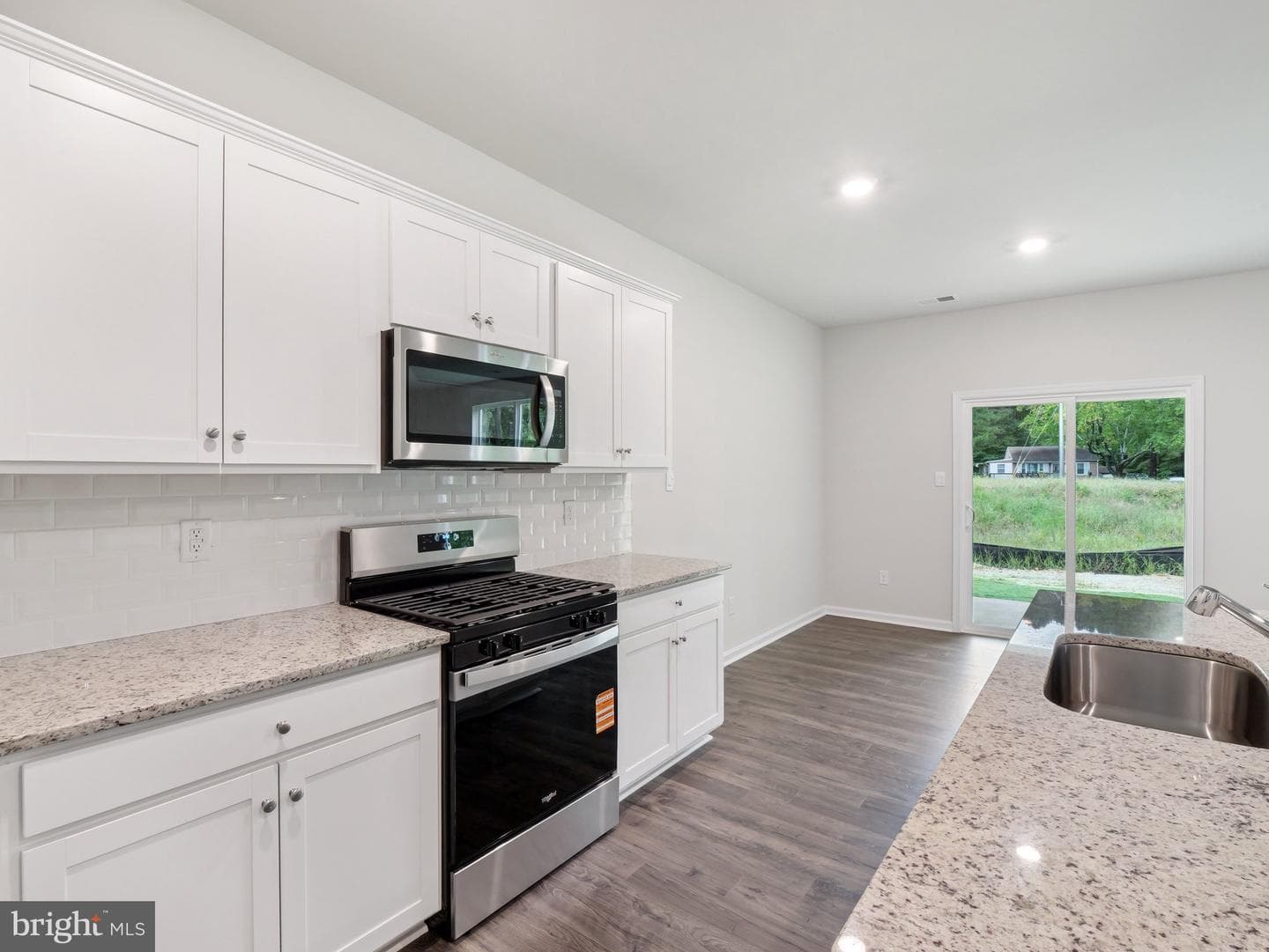 6262 Sterling Way photo 4