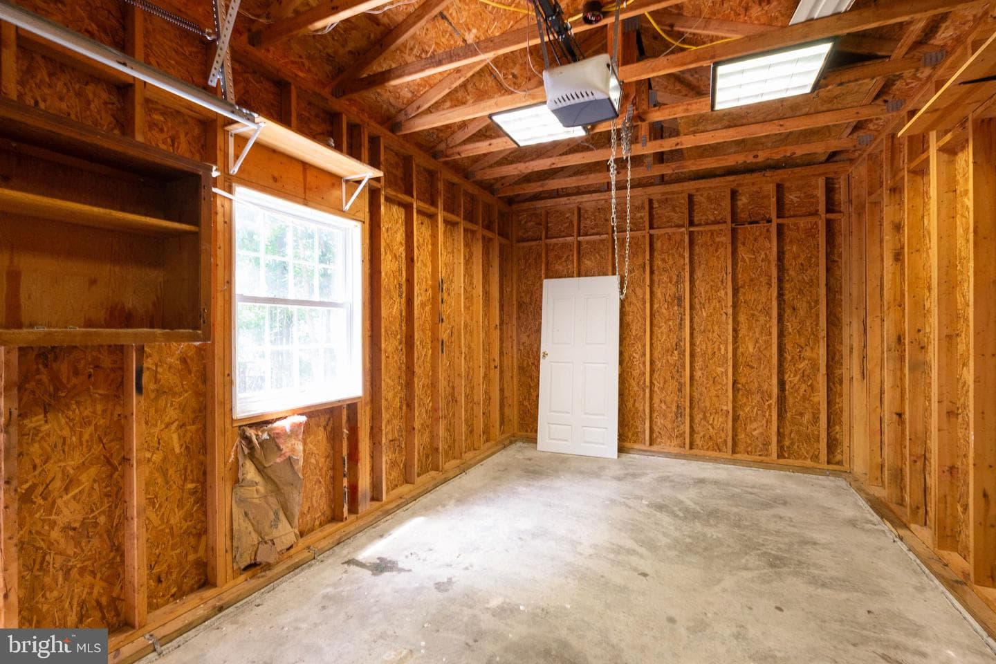 261 Manchester Drive photo 61