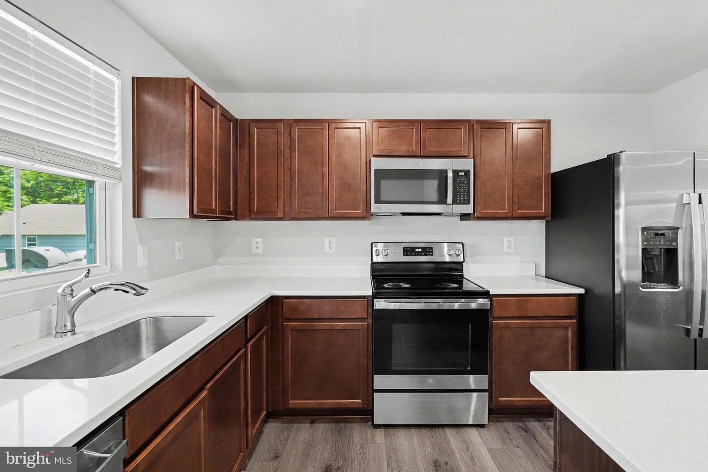 18222 Capital Court photo 4