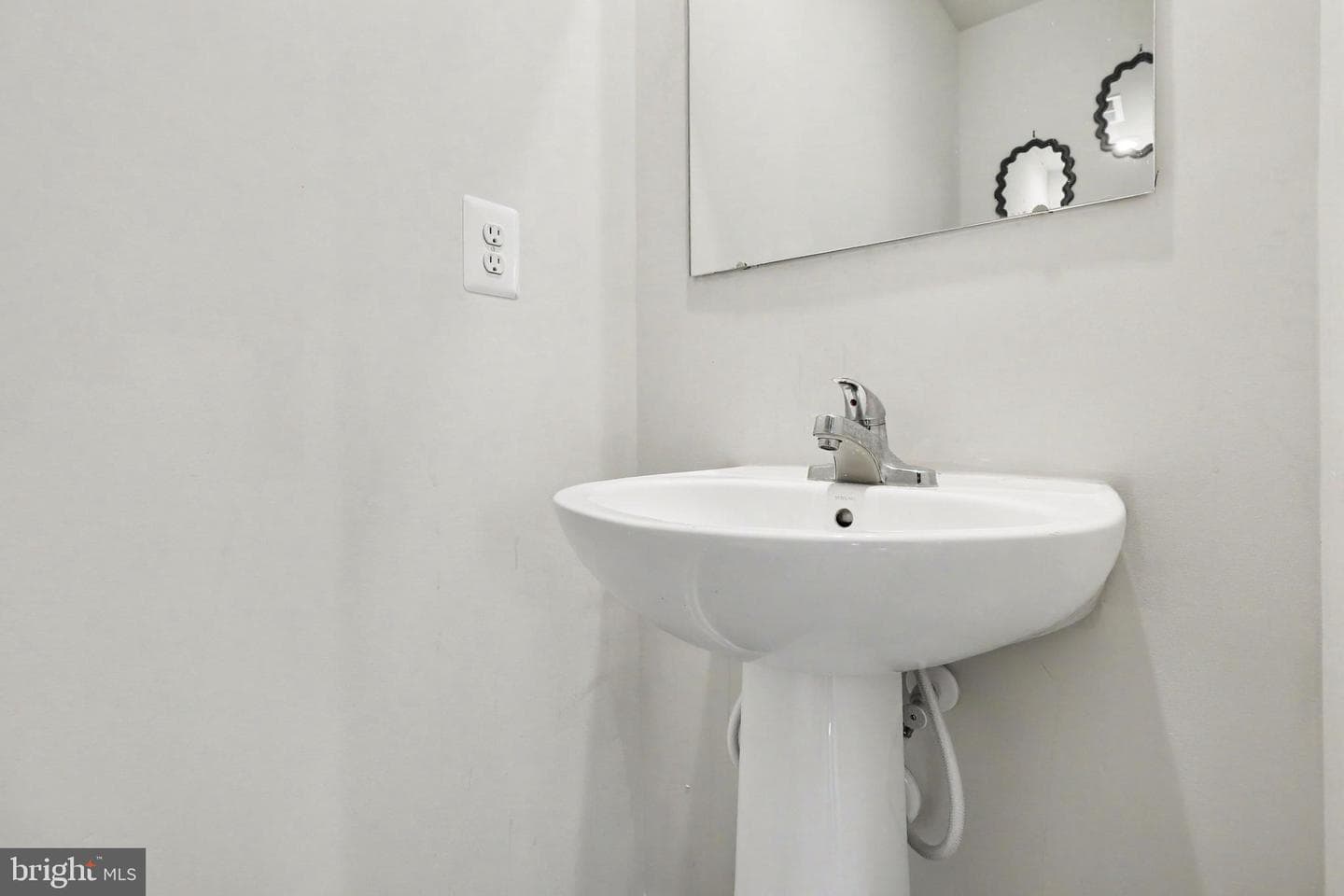 18222 Capital Court photo 8