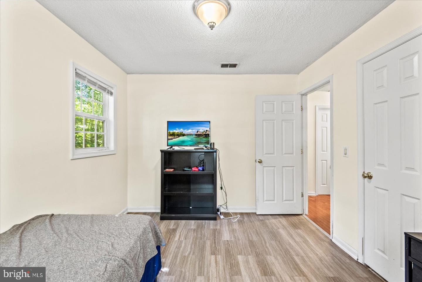 138 Delaware Drive photo 21