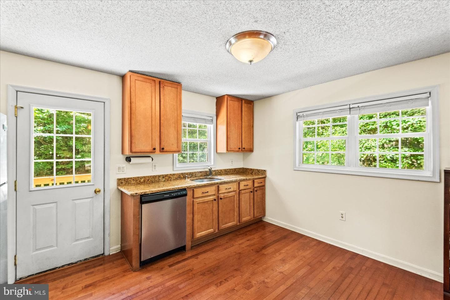 138 Delaware Drive photo 9