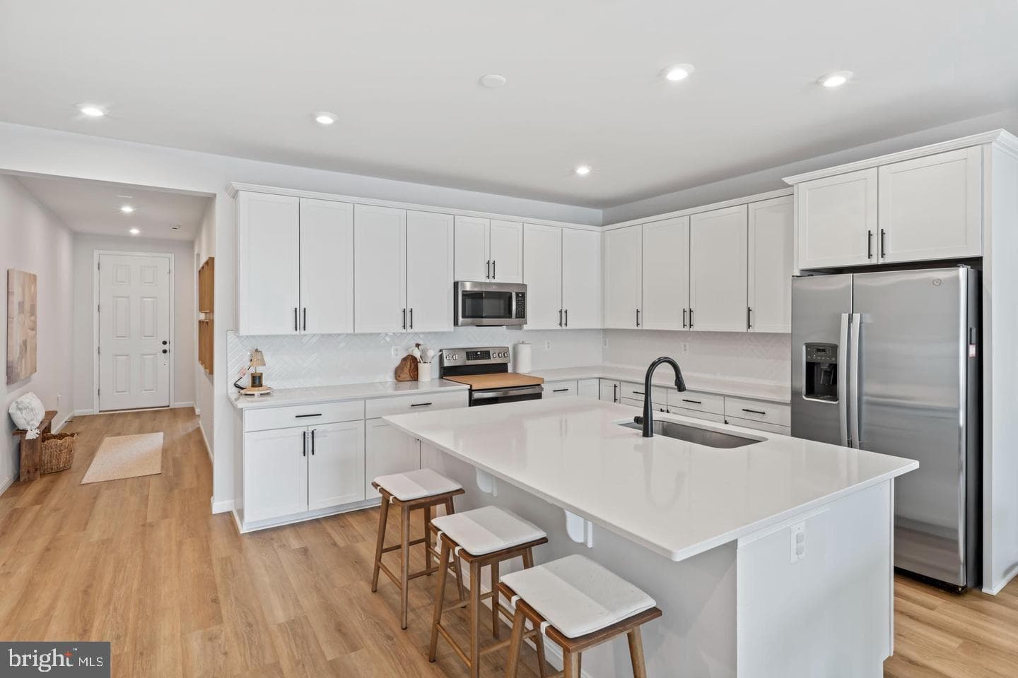 7135 State Way photo 10