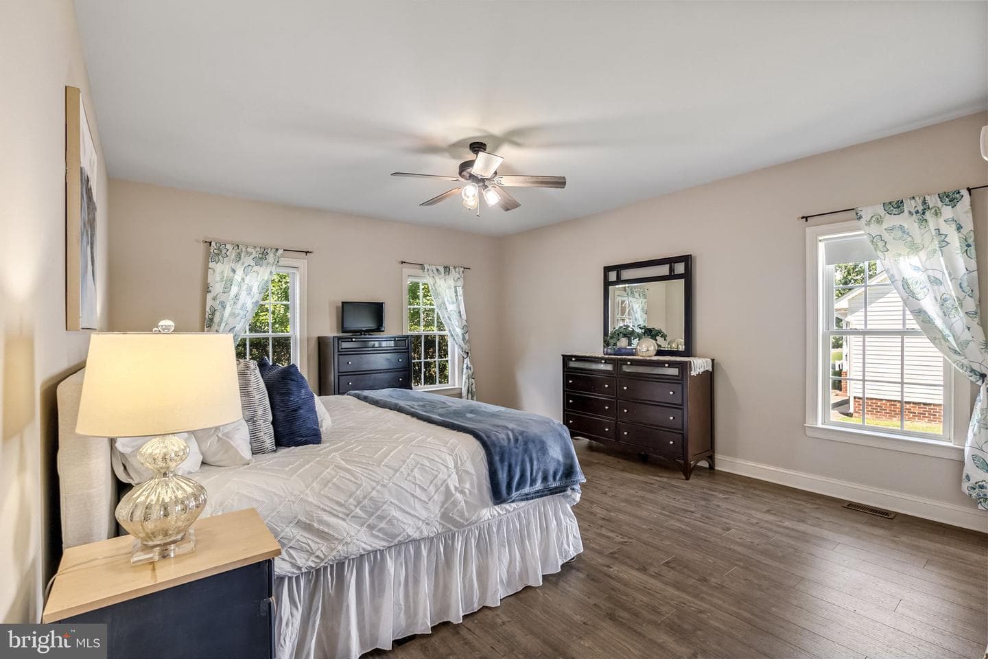 410 Roper Drive photo 16