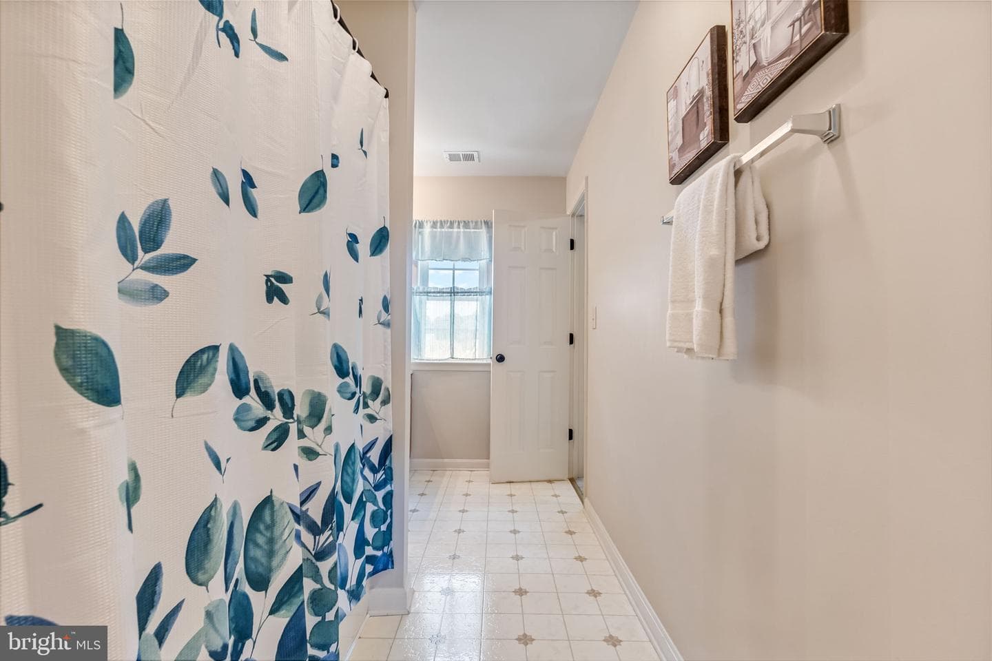 410 Roper Drive photo 37