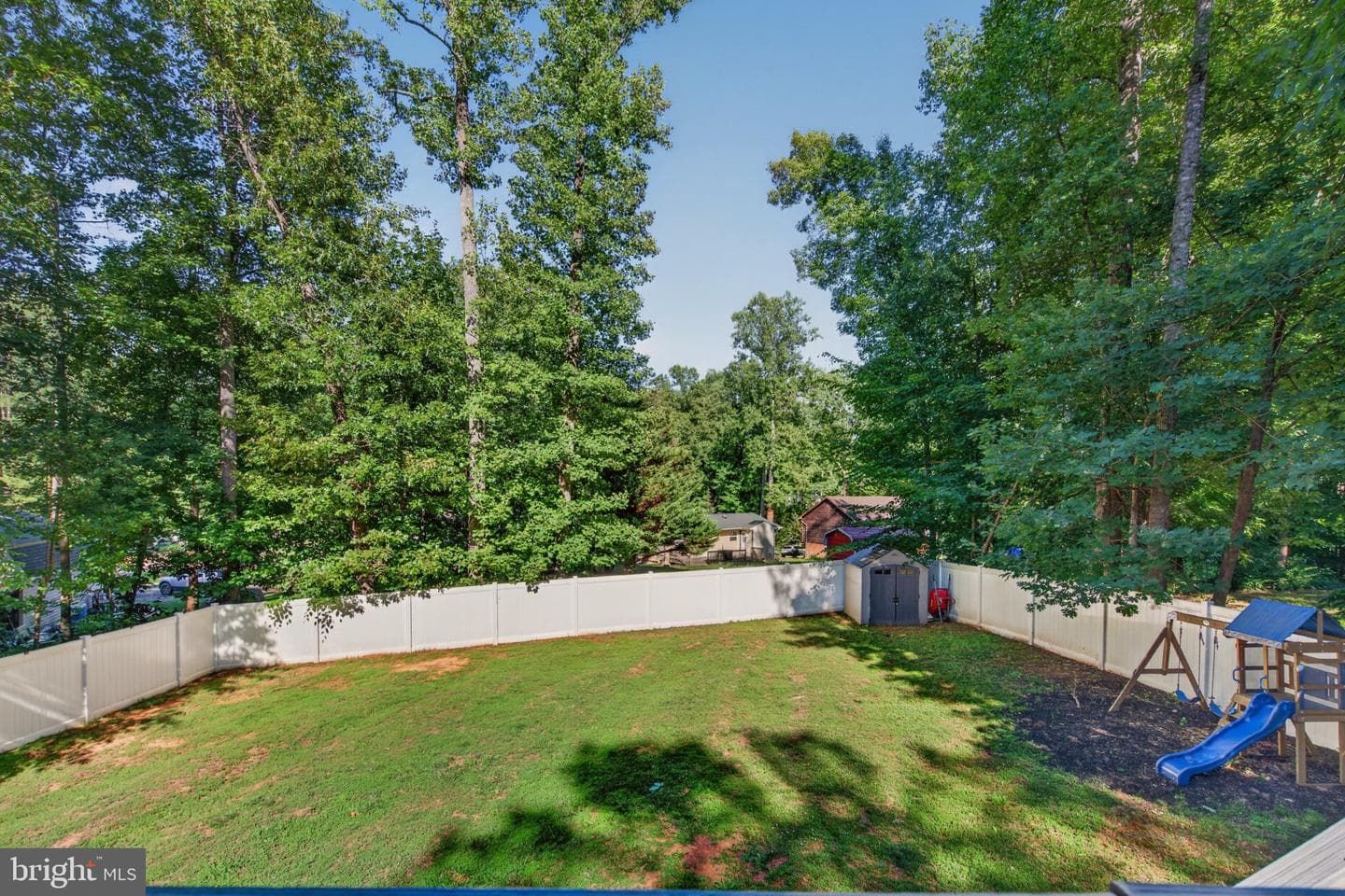 108 Waring Drive photo 32