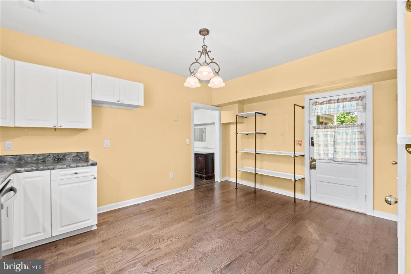 11456 Chesterfield Road photo 21