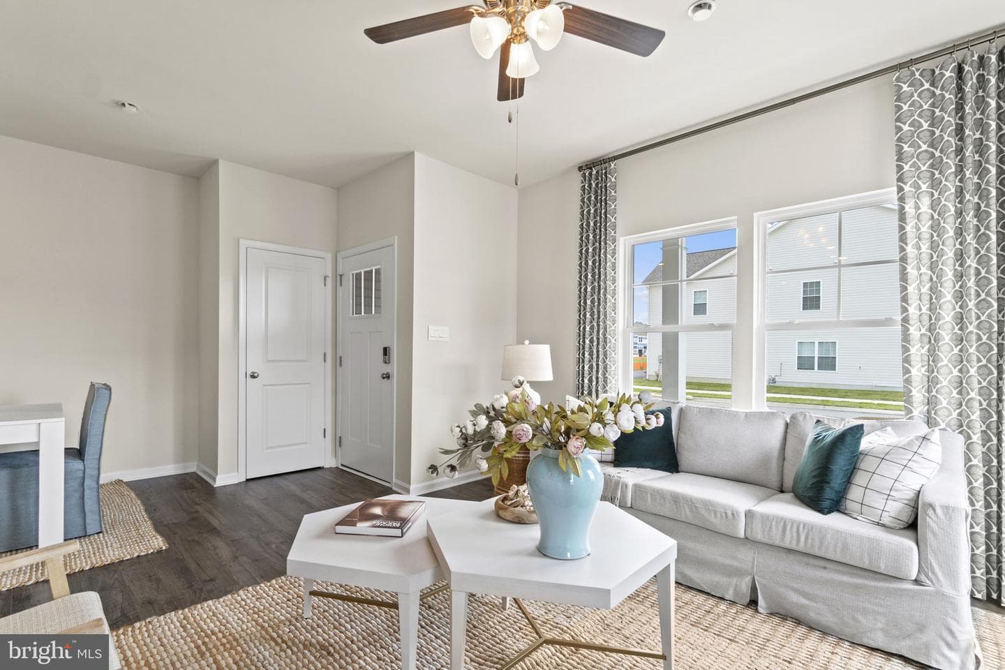 17393 Riverside Drive photo 19