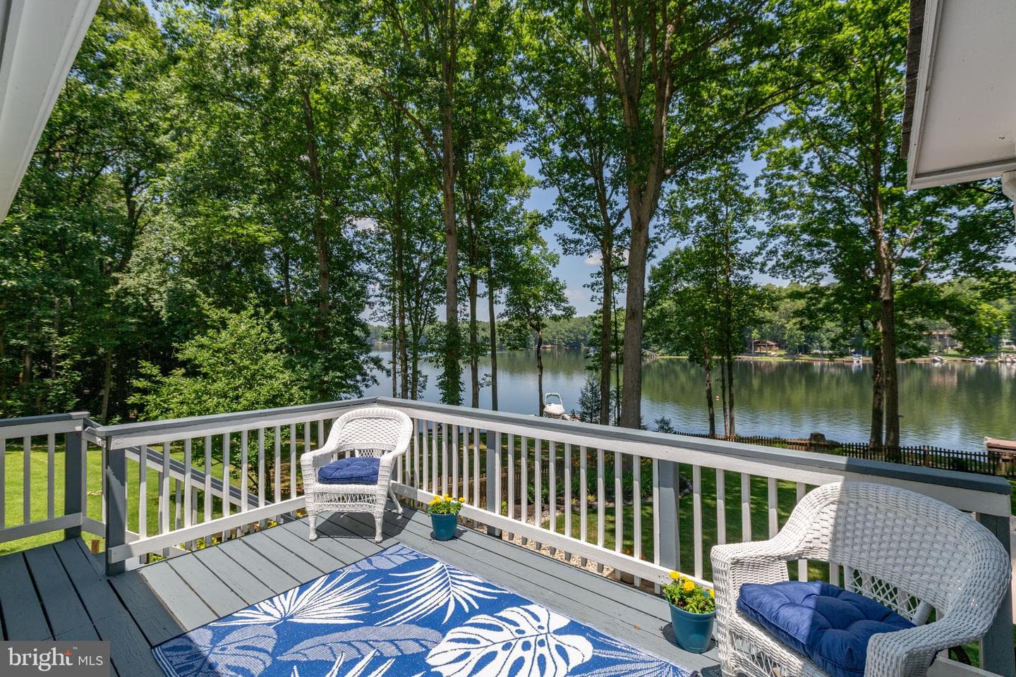 280 Lake Caroline Drive photo 15