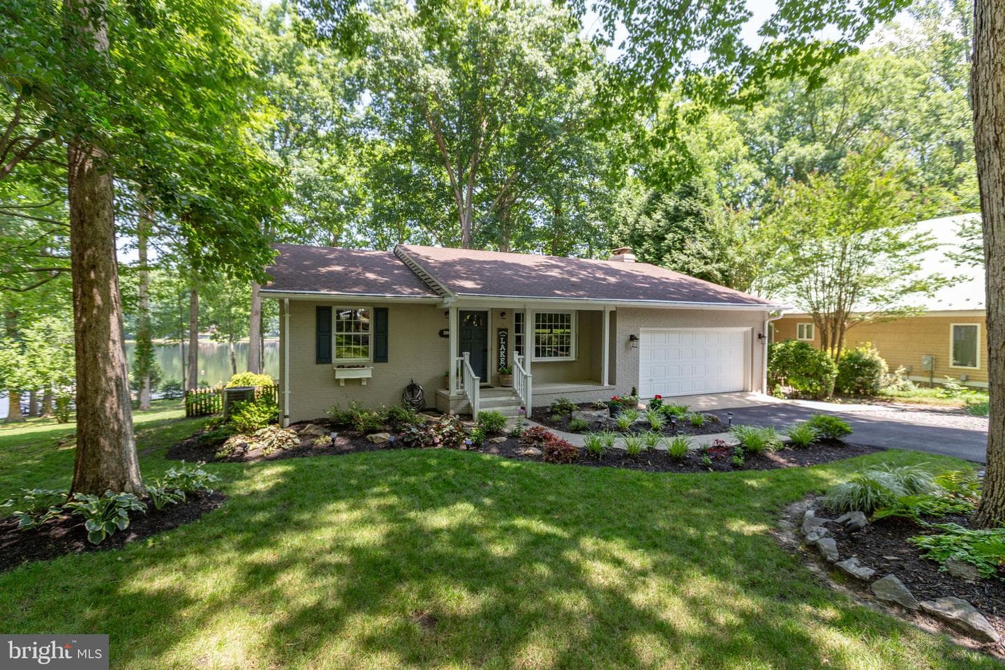 280 Lake Caroline Drive photo 17