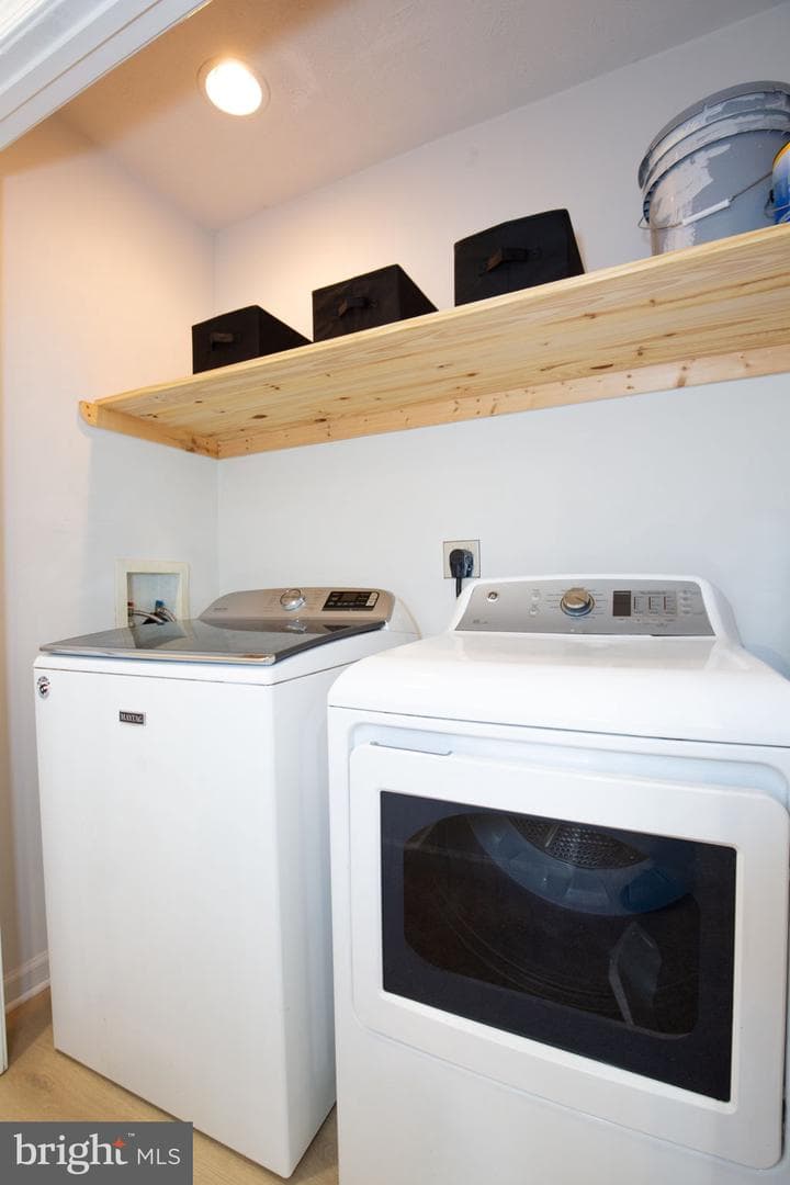 276 Devon Drive photo 24
