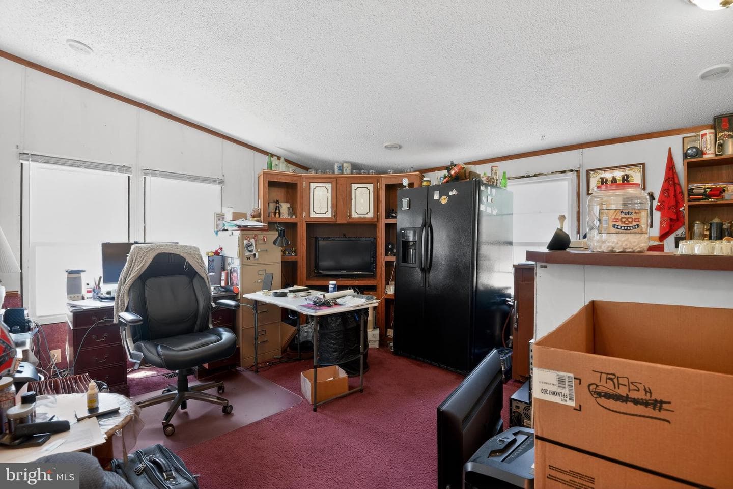 25525 Cutbank Road photo 12