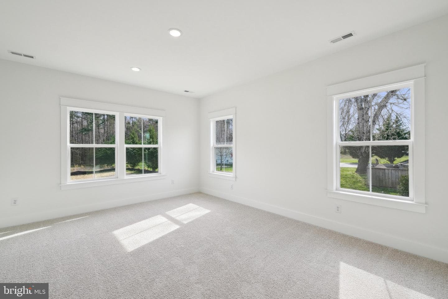 161 Logan Way photo 14