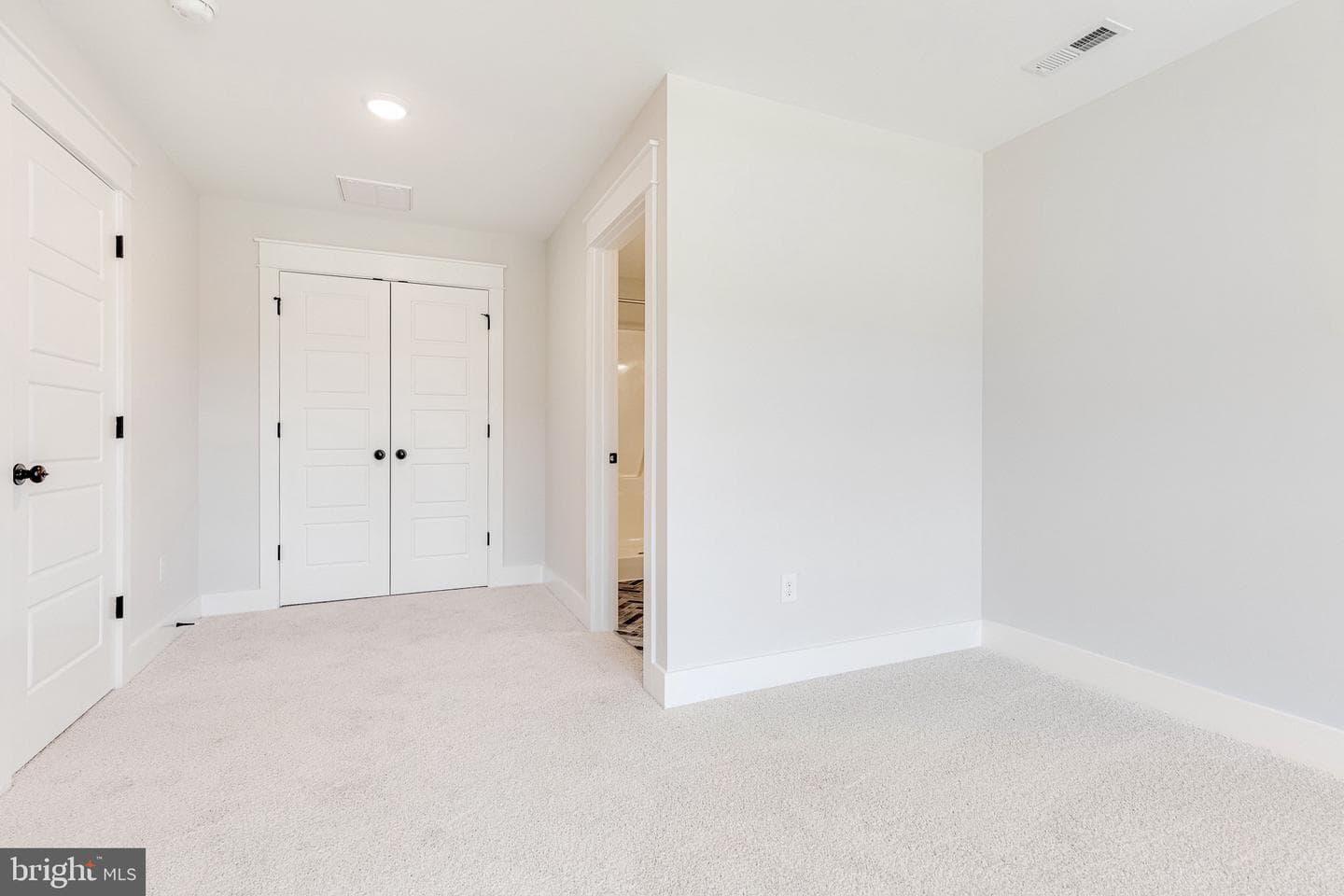 172 Logan Way photo 30