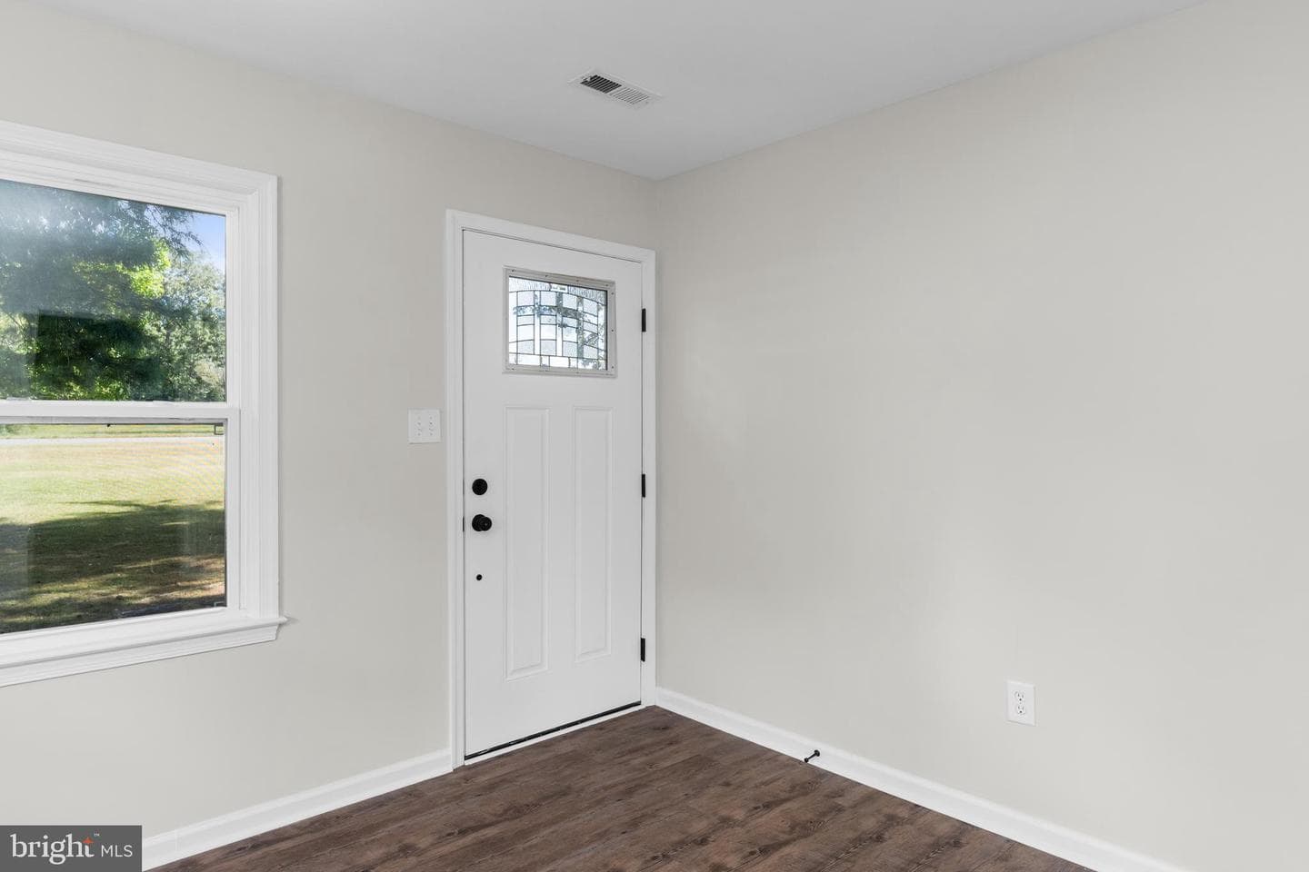 10558 Tidewater Trail photo 8