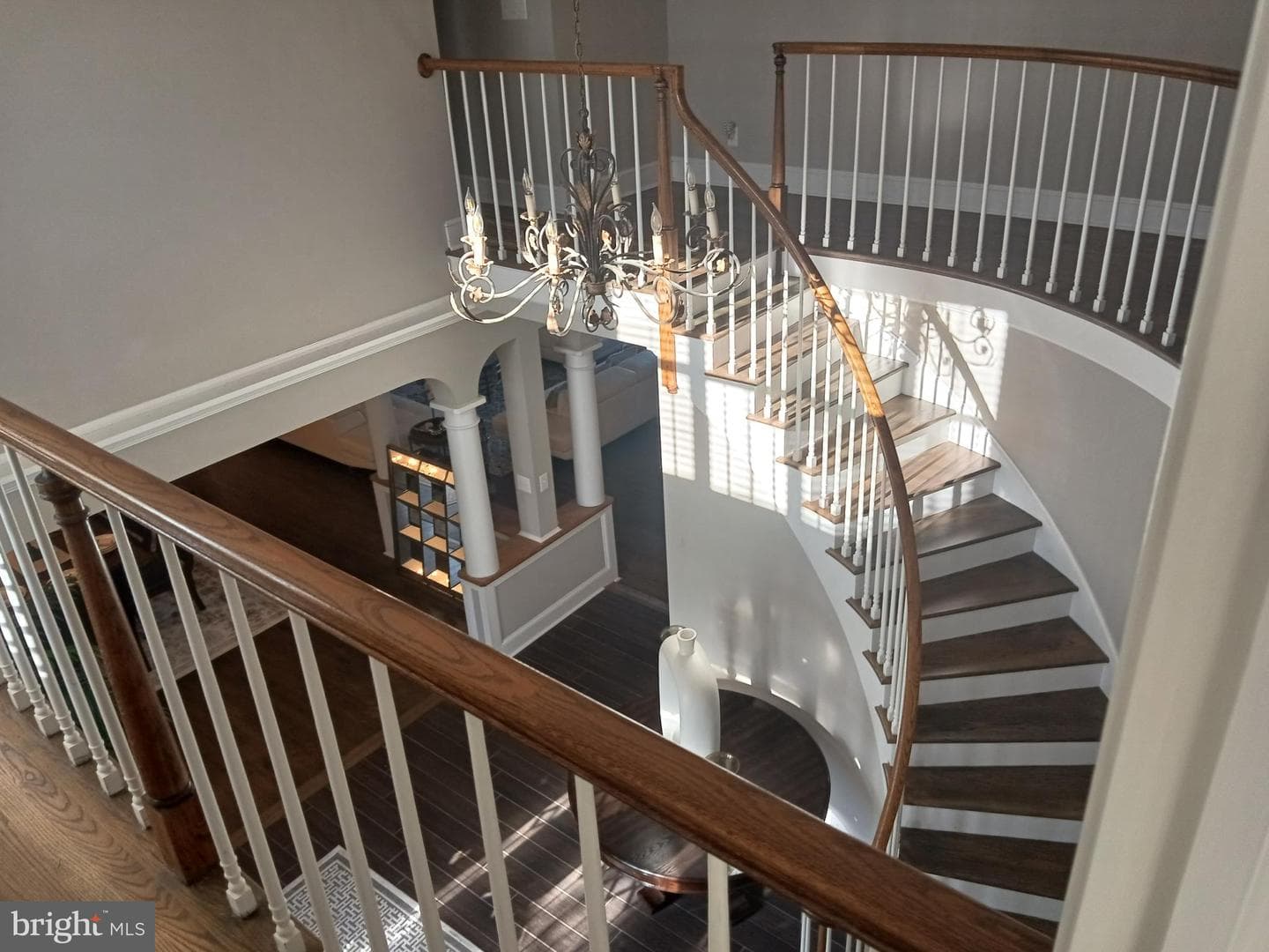 393 Daingerfield Road photo 26