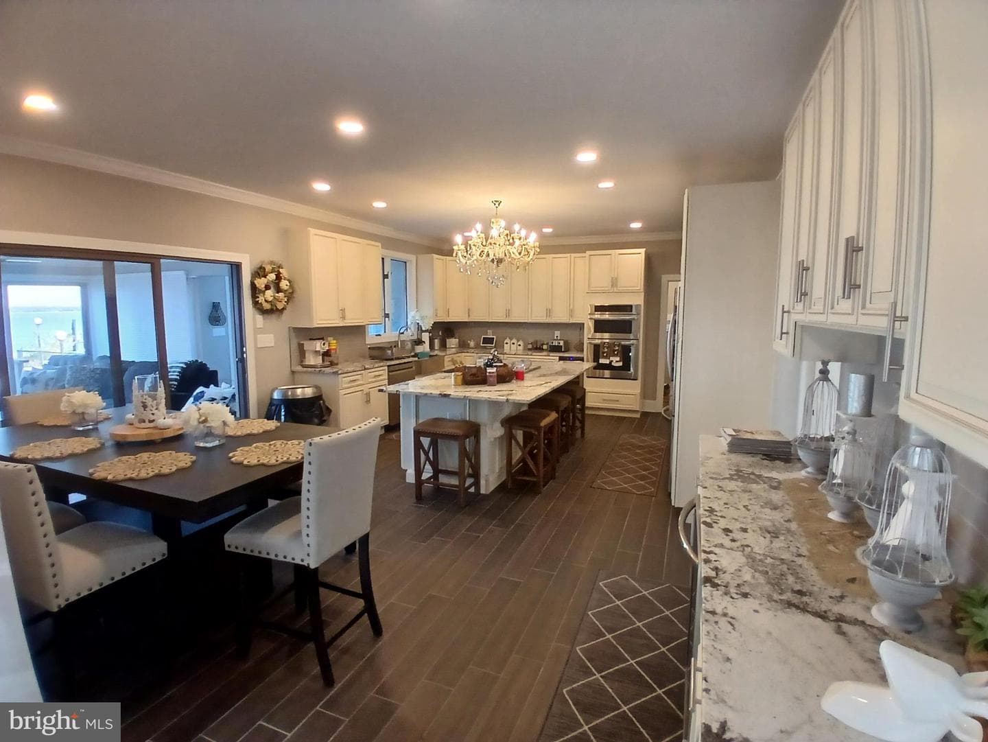 393 Daingerfield Road photo 5