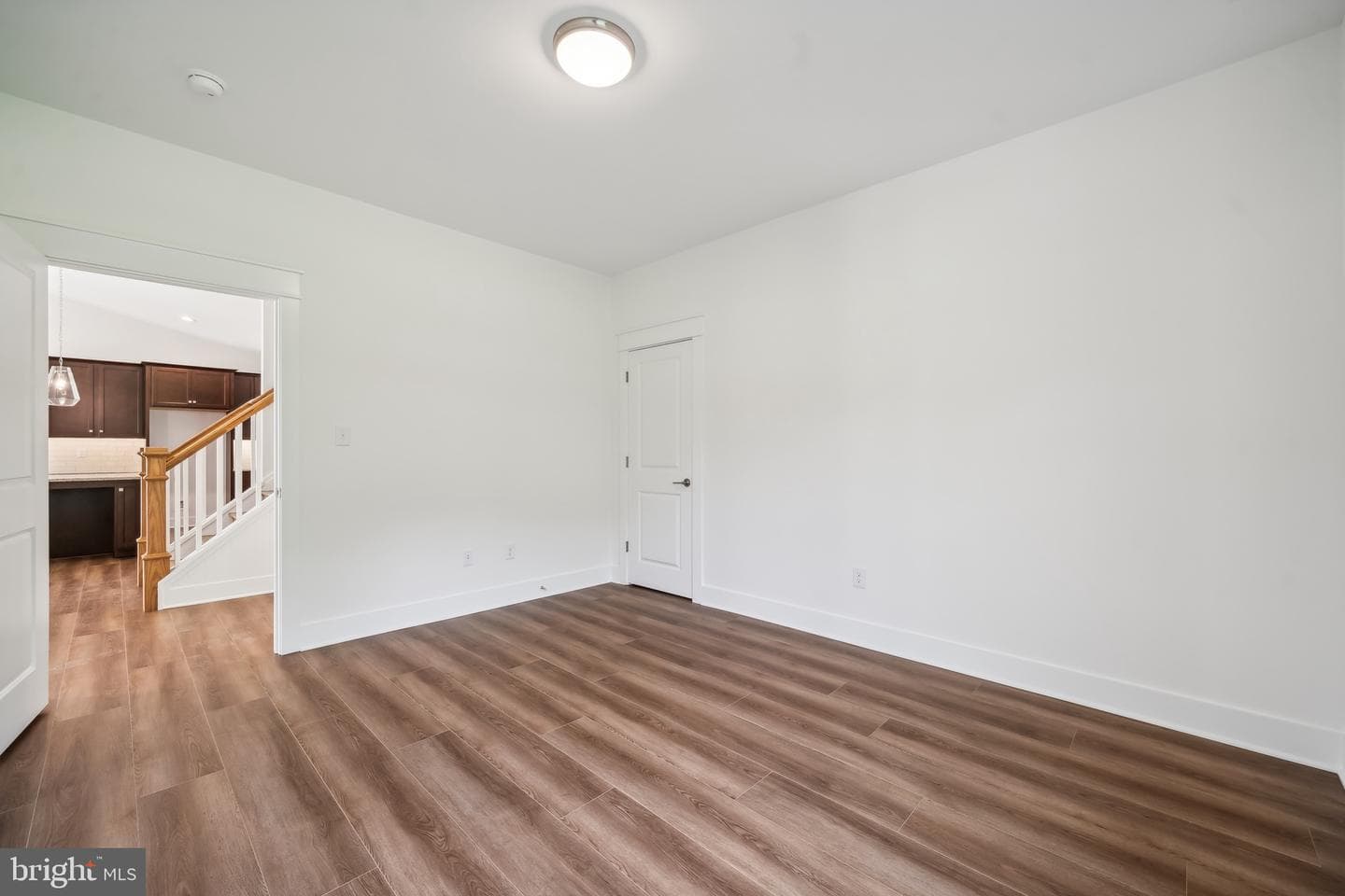 114 Logan Way photo 26