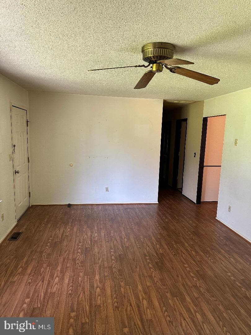 146 Apache Road photo 6
