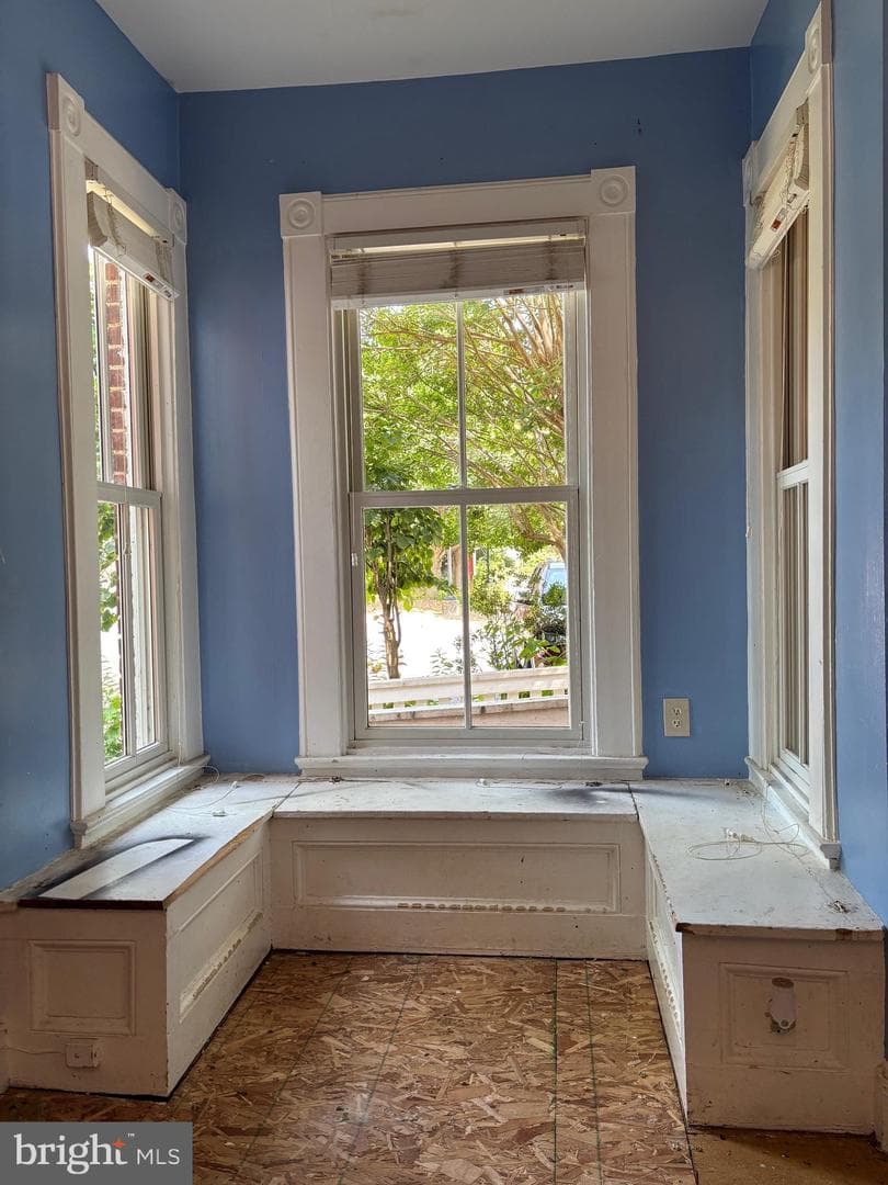 209 E Broad Street photo 19
