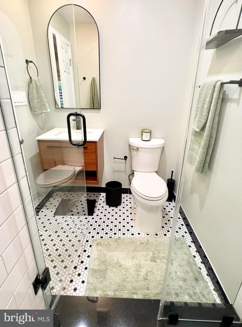 206 Great Falls Street photo 30