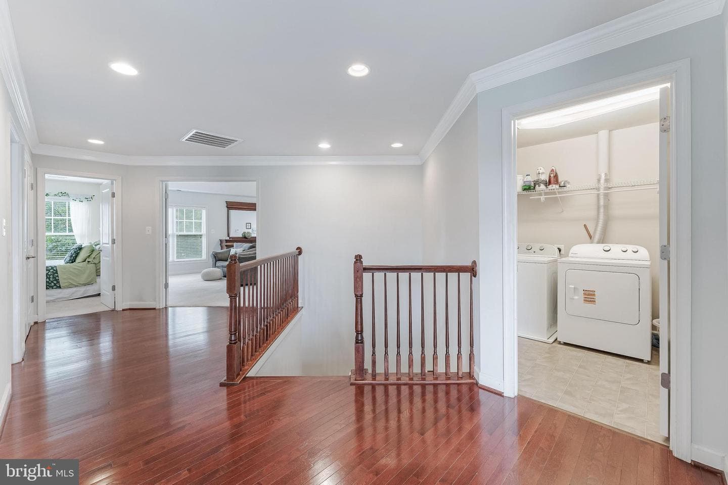998 Railroad Avenue photo 35