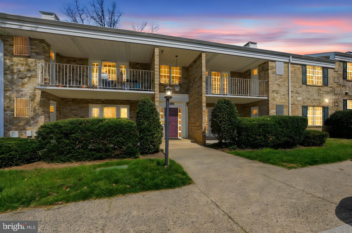 1138 S Washington Street #204 photo 19