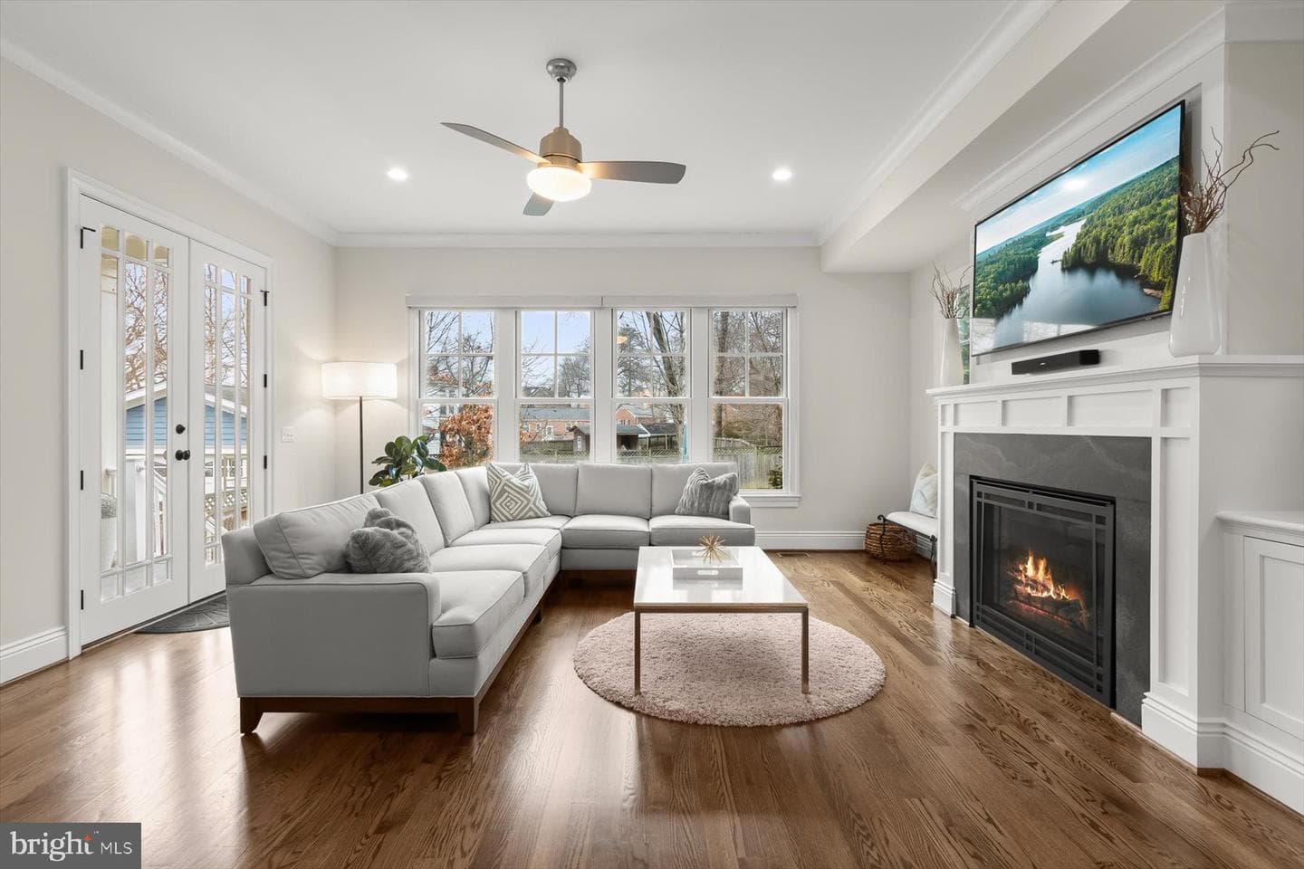 311 Grove Avenue photo 11