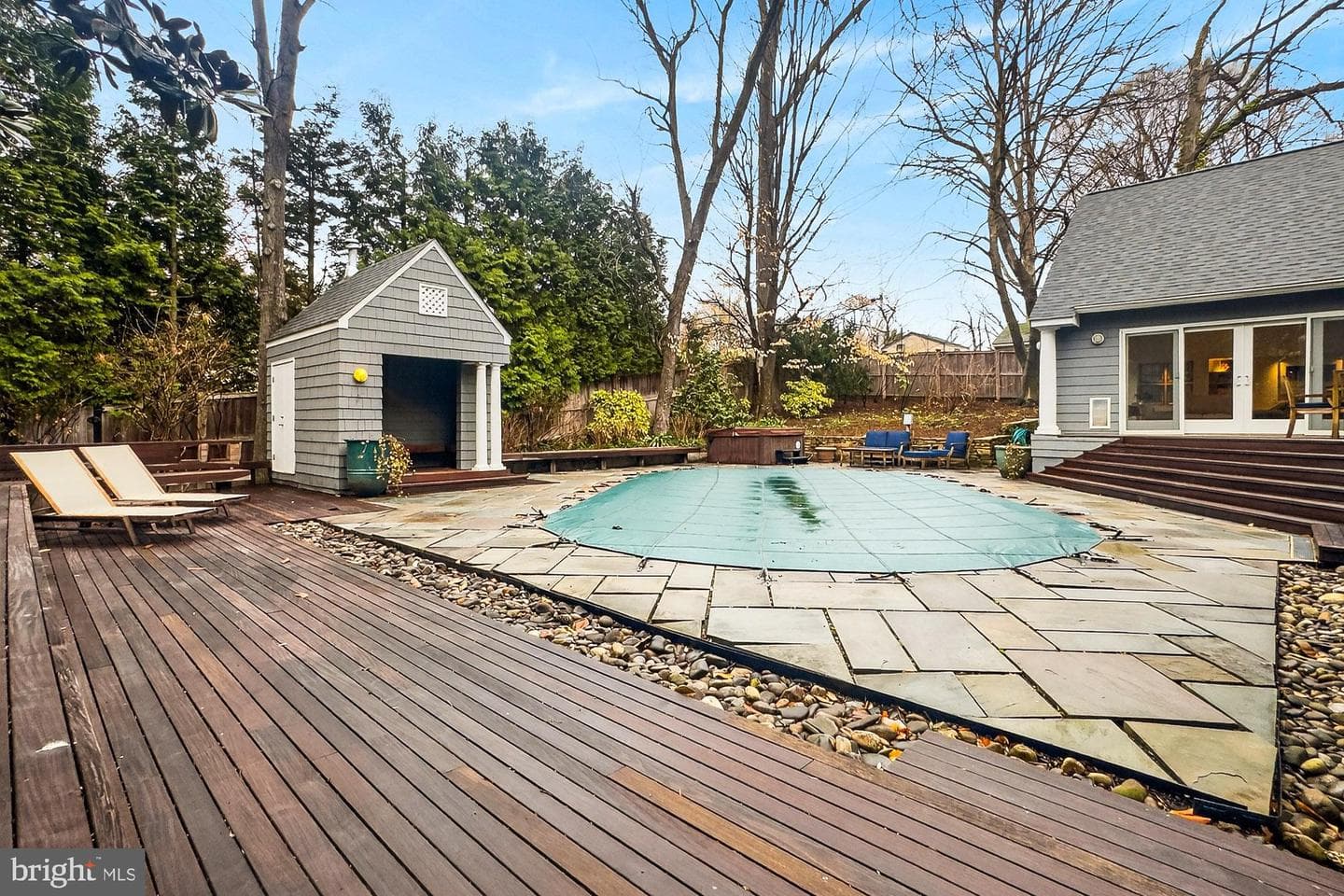 312 W Columbia Street photo 46