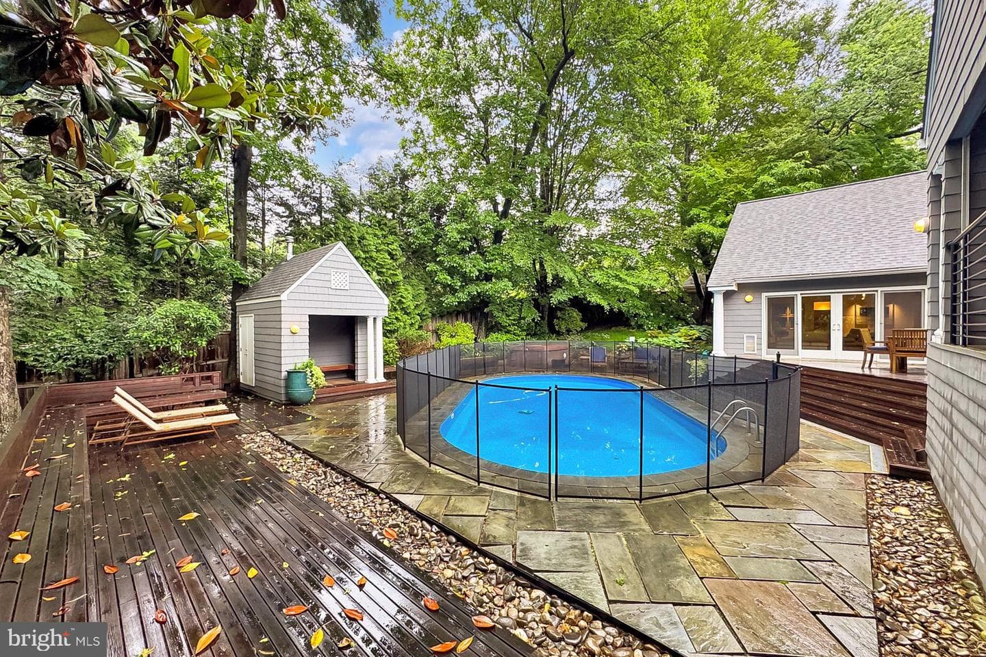 312 W Columbia Street photo 48
