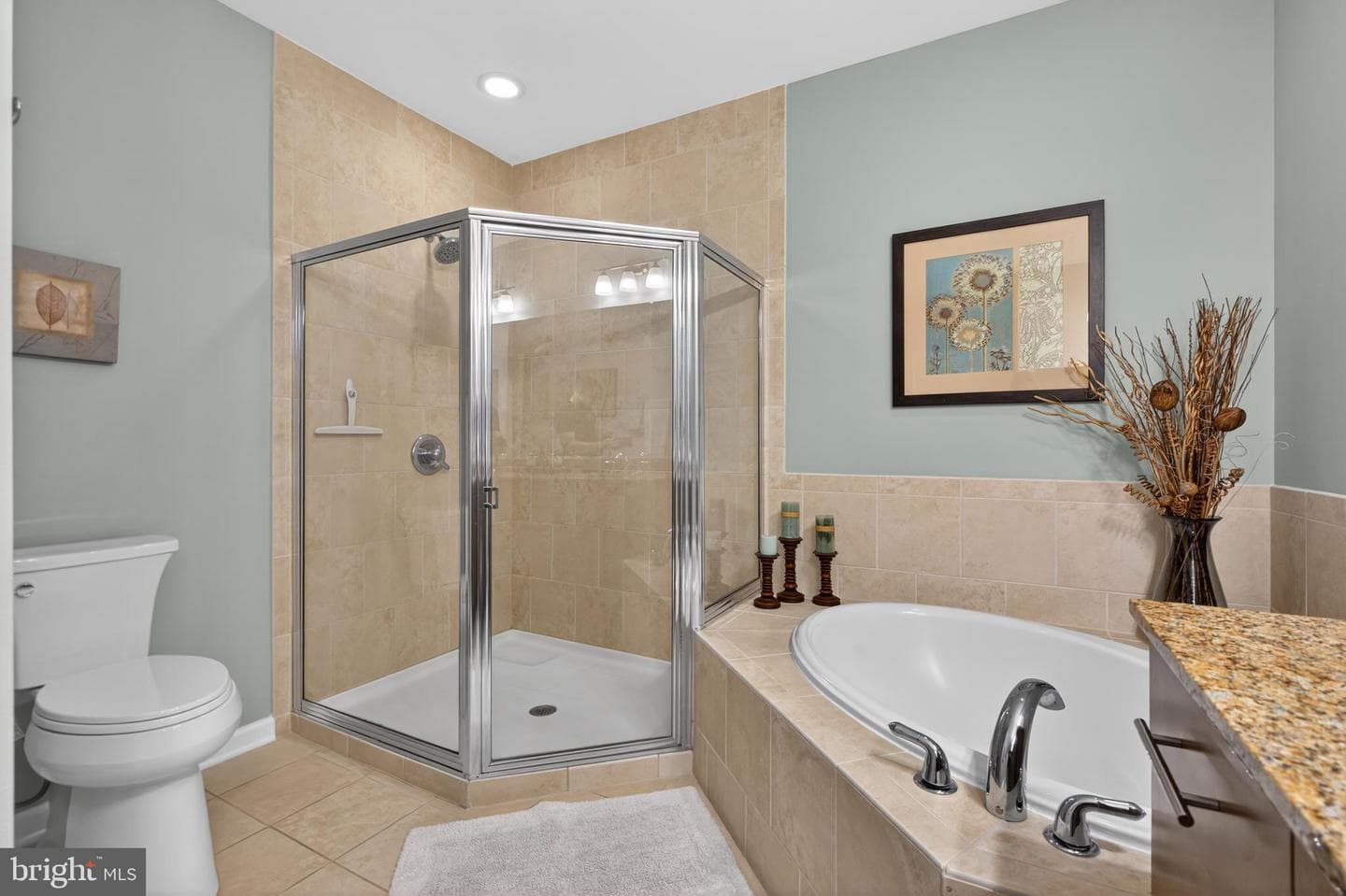 444 W Broad Street #230 photo 14