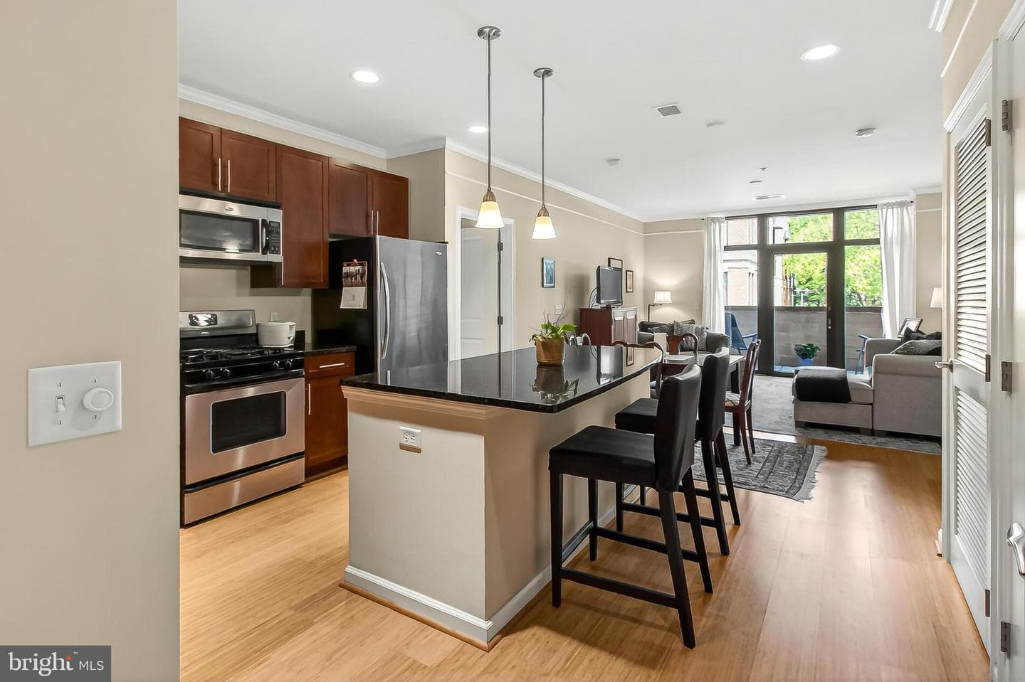 444 W Broad Street #224 photo 2