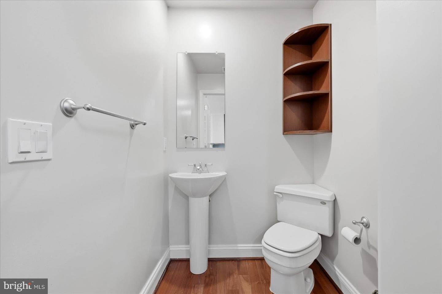 513 W Broad Street #315 photo 6