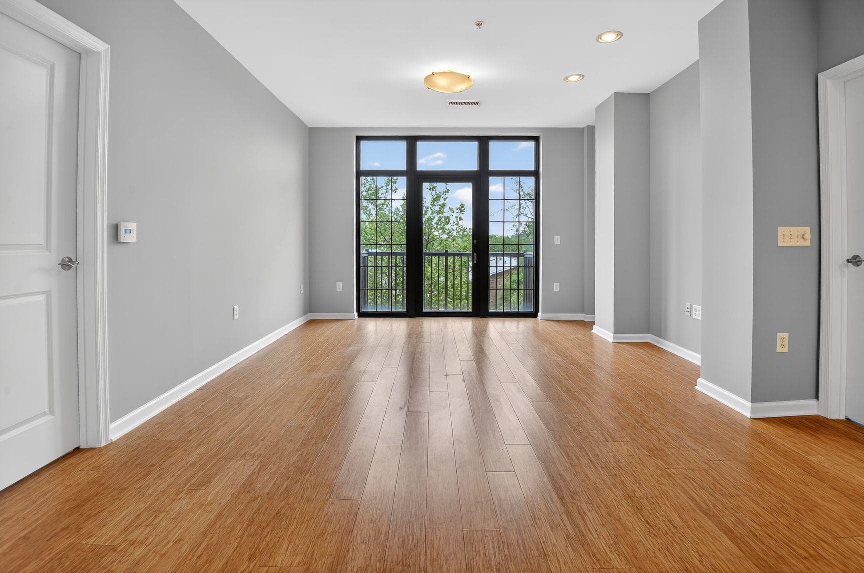 444 W Broad Street #428 photo 5