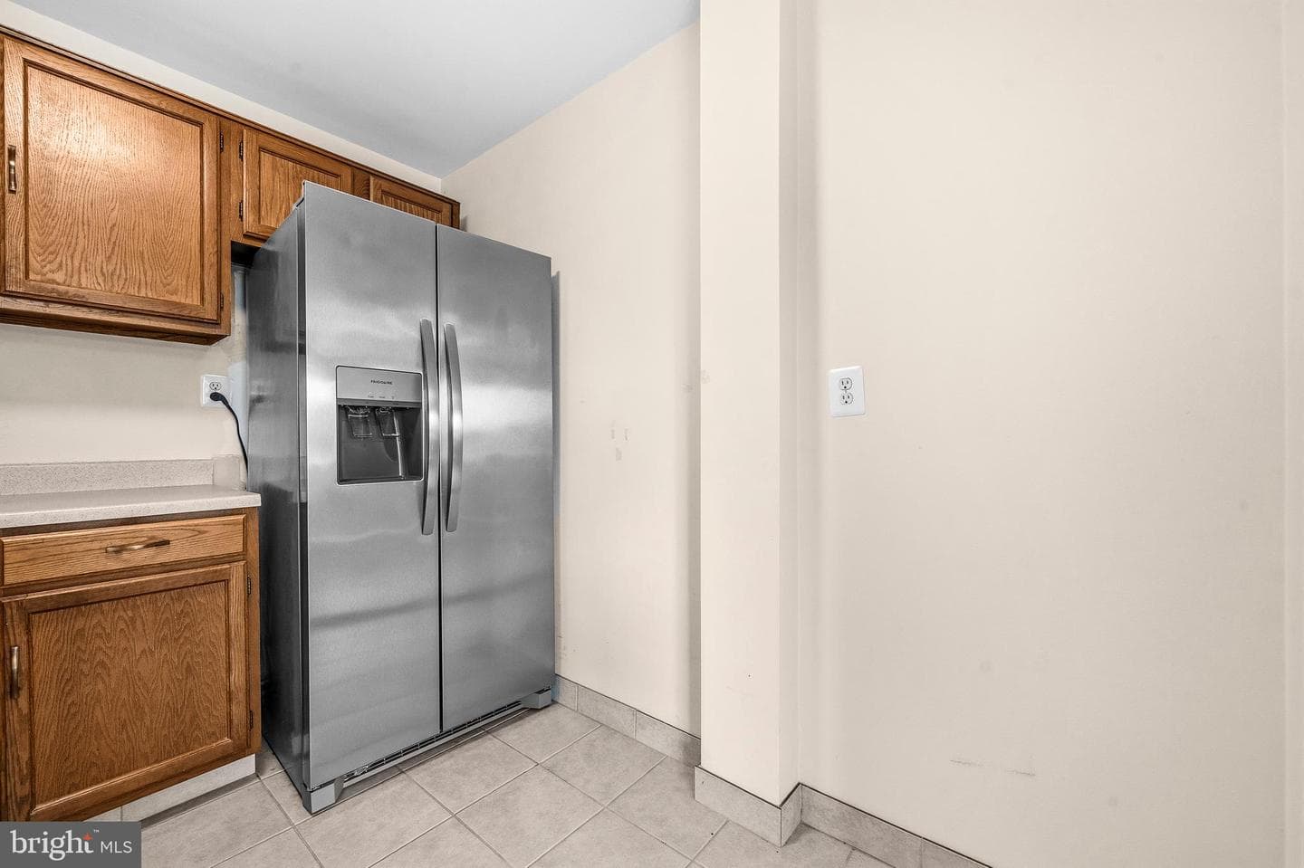 200 N Maple Avenue #613 photo 8