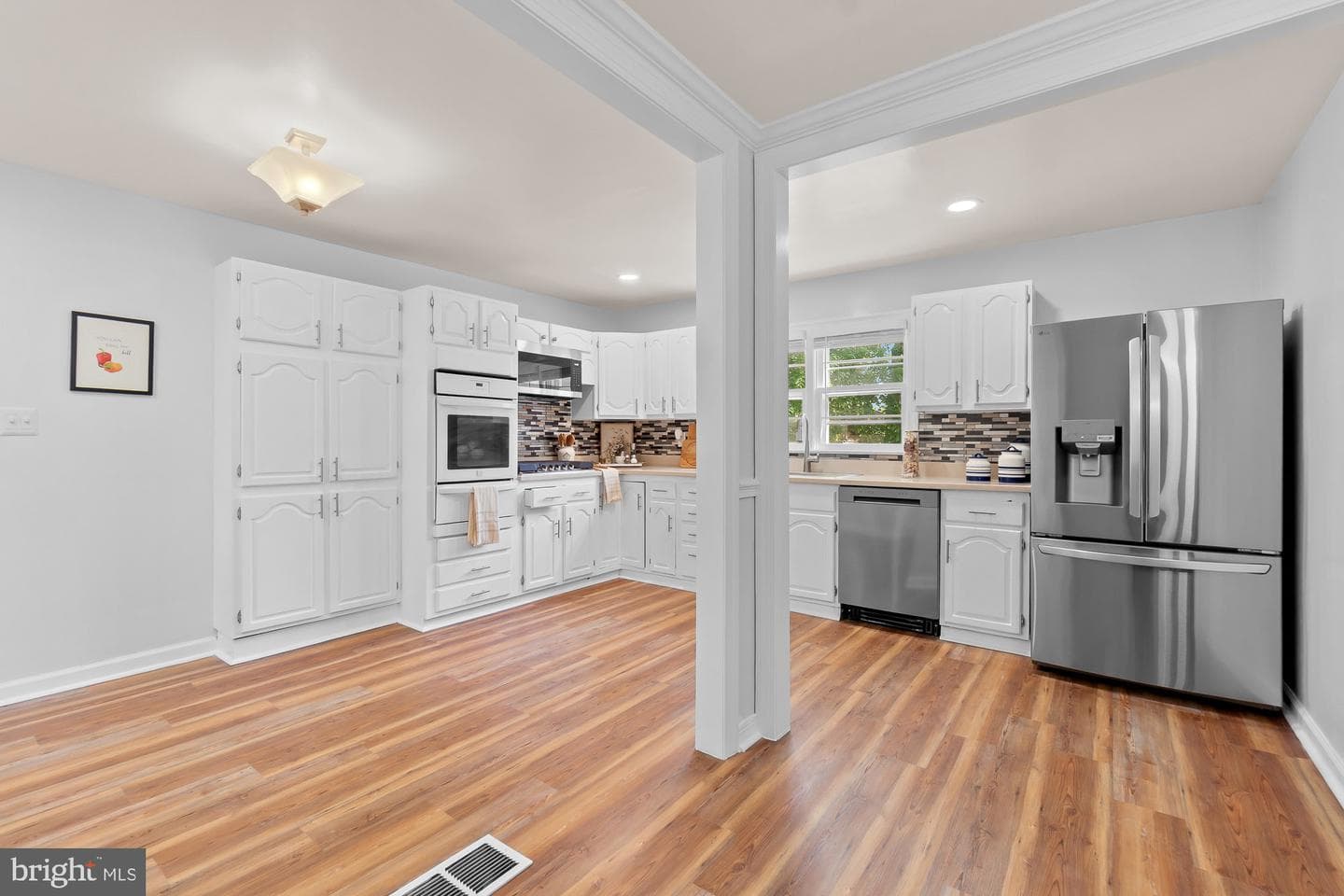 998 N Roosevelt Street photo 25