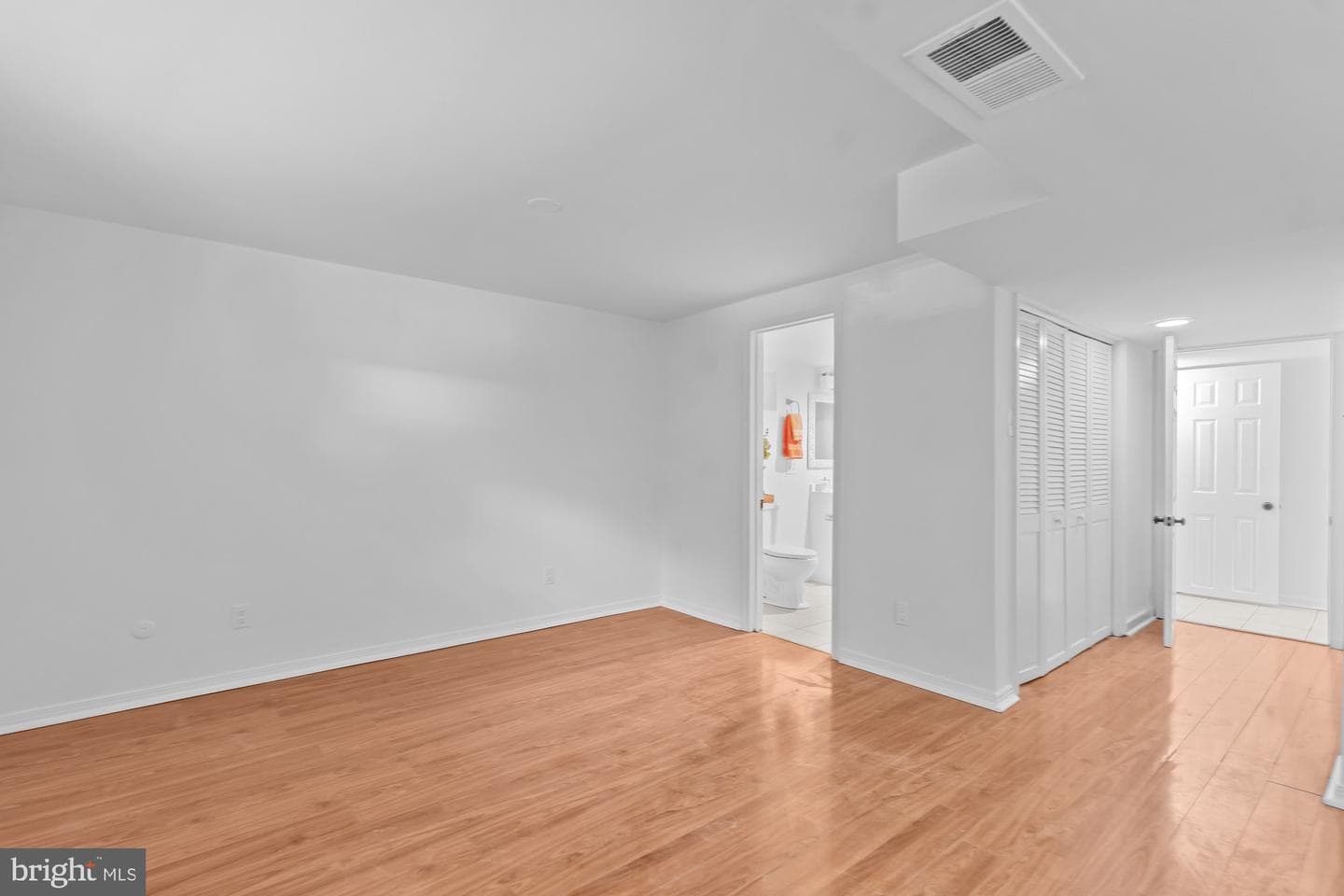 998 N Roosevelt Street photo 37