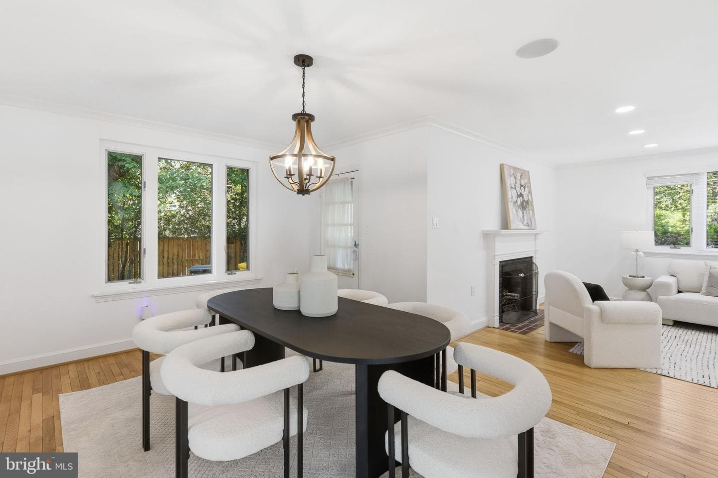 503 Dorchester Road photo 3
