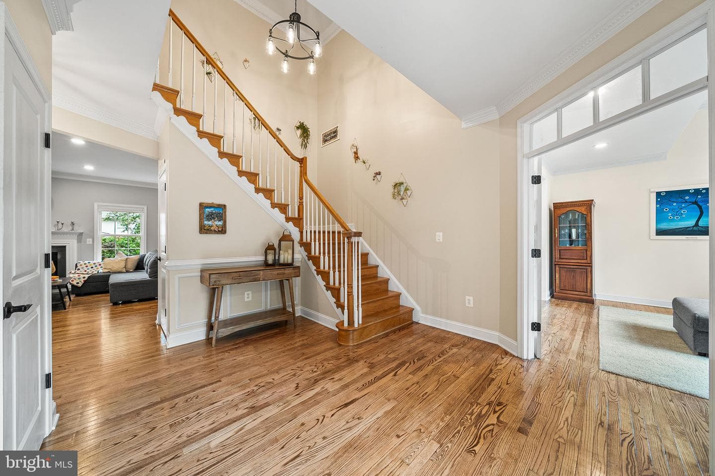 813 Fulton Avenue photo 2