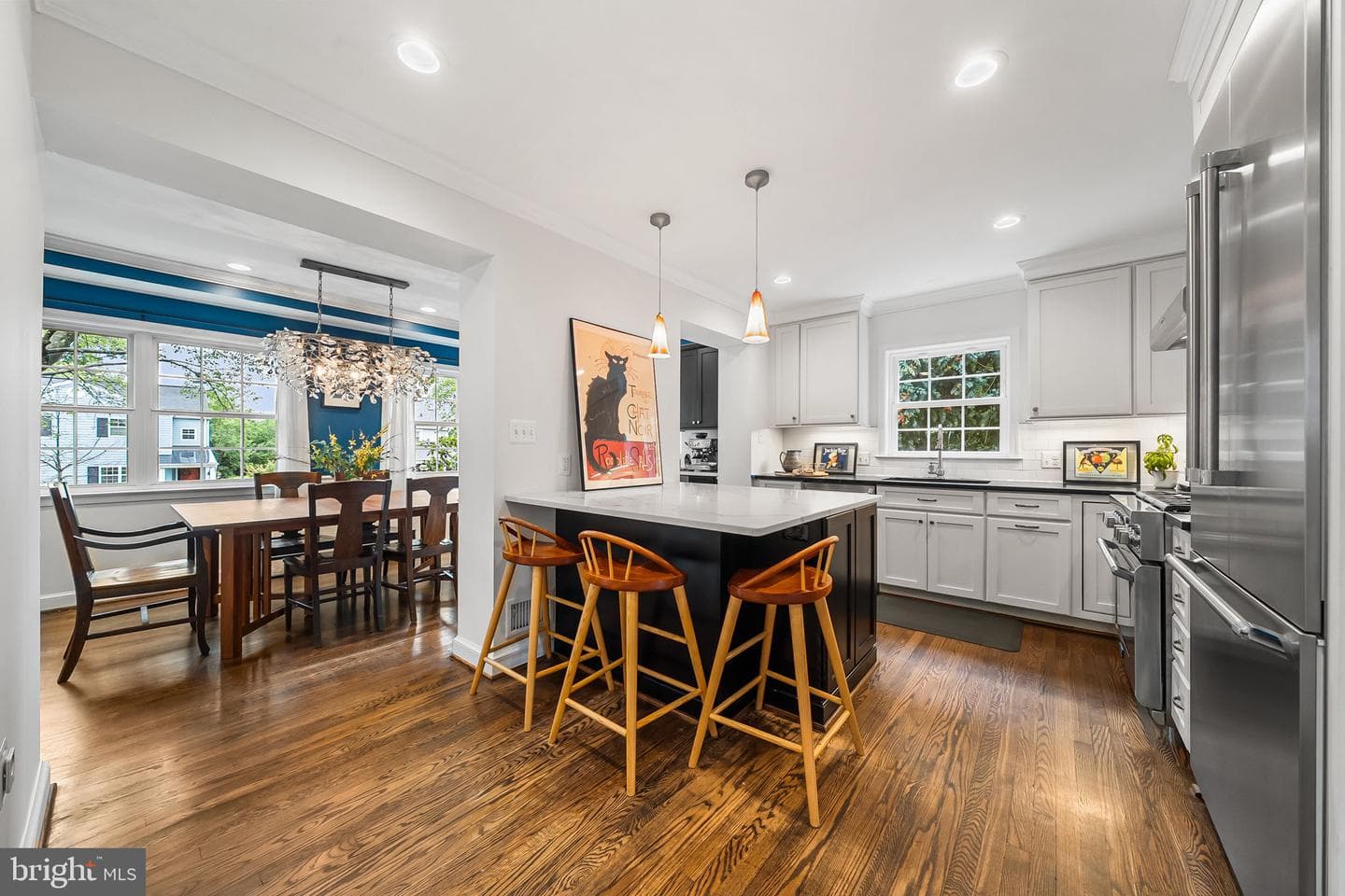 211 W Greenway Boulevard W photo 8