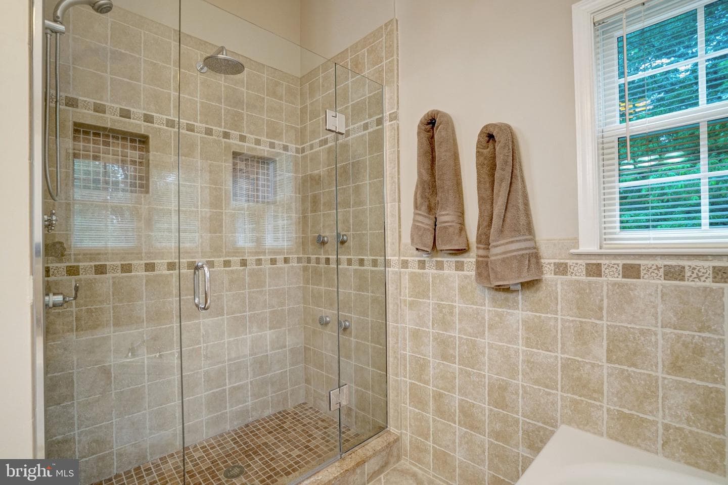 117 W George Mason Road photo 44