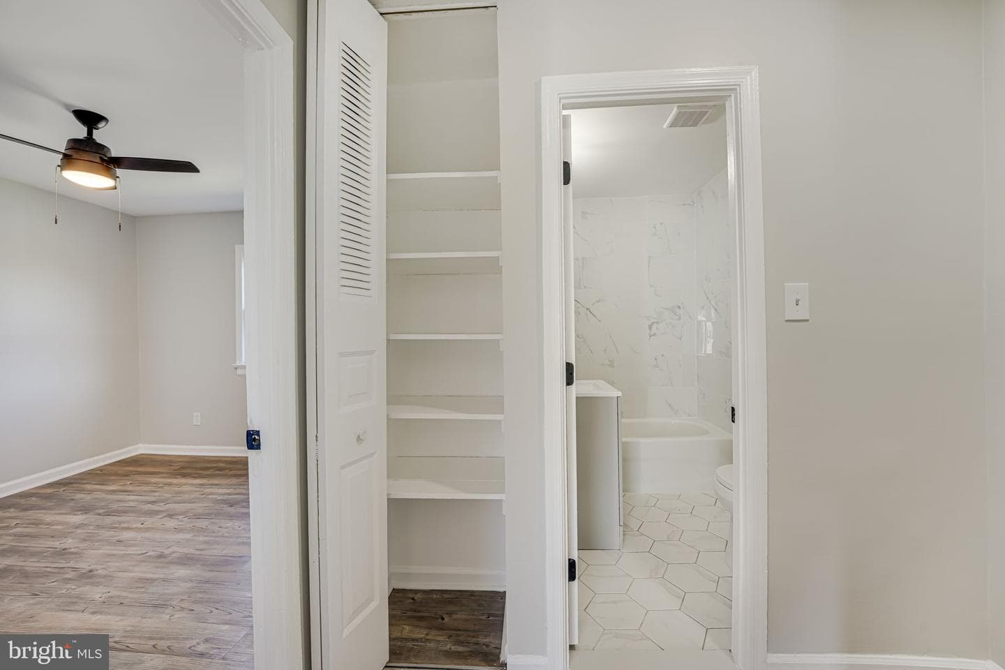 1005 Roffman Road photo 12